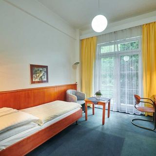 Lázeňský dům PALACE Sliač (3)