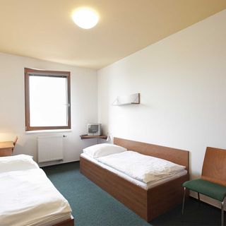 Loděnice Trója Praha (5)