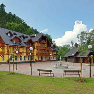 DOM ZDRAVIA - KÚPELE ČERVENÝ KLÁŠTOR Smerdžonka Červený Kláštor (2)