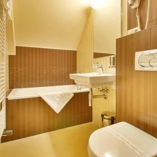 DOM ZDRAVIA - KÚPELE ČERVENÝ KLÁŠTOR Smerdžonka Červený Kláštor (4)