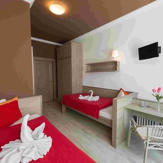 Lázeňský dům Komporday Štós (2)