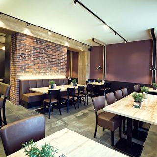 Restaurace a Penzion Praha Dolní Dunajovice (5)