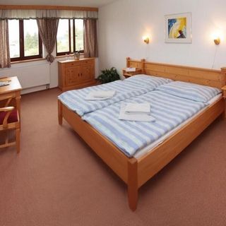 Hotel Zlatý Chlum Česká Ves (2)