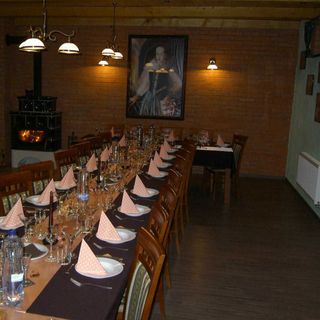 Pivnička pod Čachtickým hradom Čachtice (5)