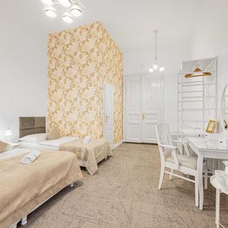 Downtown Bratislava B&B (3)