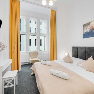 Downtown Bratislava B&B (4)