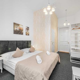 Downtown Bratislava B&B (5)