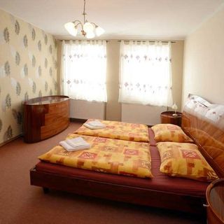 Aparthotel Na Staré koleji Benátky nad Jizerou (2)