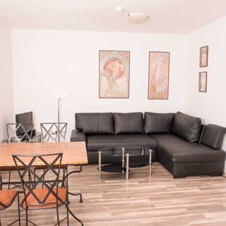 Aparthotel Na Staré koleji Benátky nad Jizerou (5)