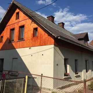 Apartmán Za Řekou Mladé Buky (2)