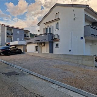 Apartmani Berisha II Baška (4)