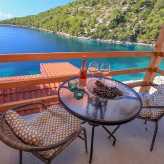 Robinson Jela Selca kod Bogomolja (5)