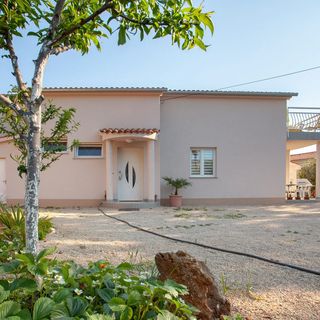 Apartmani Katica B. Malinska (2)