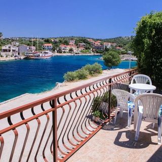 Apartment Pavo Ražanj (4)