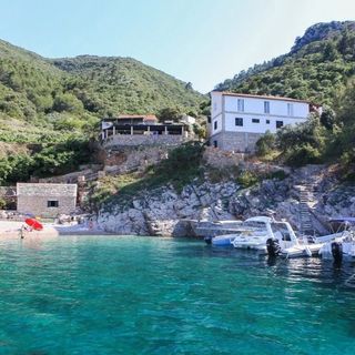 Robinson House Marko Gdinj (4)