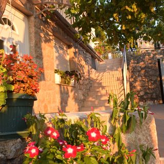 Apartmanok A Tenger Mellett Starigrad, Paklenica - 17865 Starigrad (4)