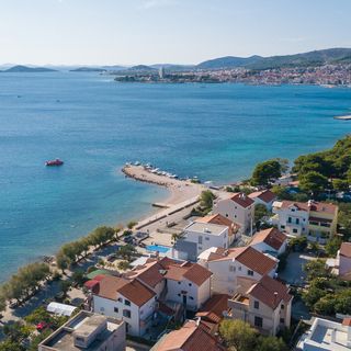 Apartments Holiday near beach Vodice (2)