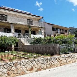 Apartments Emmas studio Stari Grad (3)