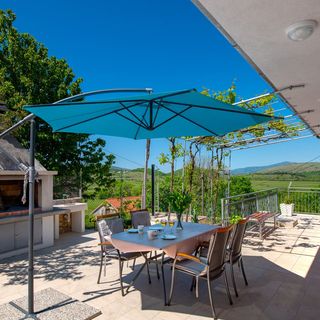 House MM Čavoglave (5)