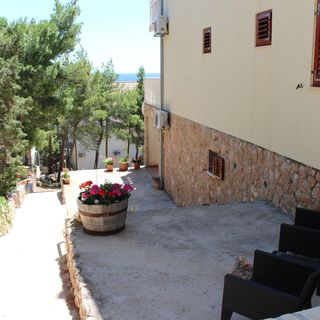 Apartments Vrankovic Sv. Nedjelja (5)