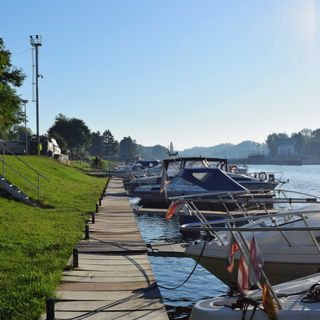 Marina - Lodě a Karavany Týnec nad Labem (5)