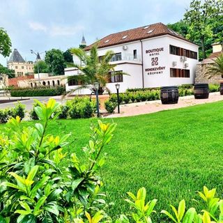 Boutique Hotel & Event Center Budapest (2)