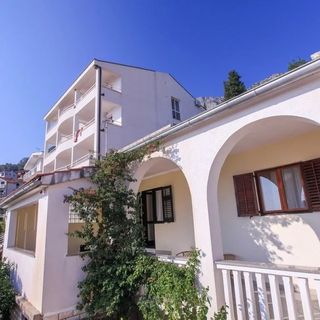 Apartments Damjan Brist (2)