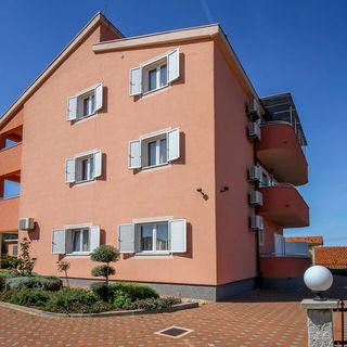 Apartmanok Családok Részére Medencével Nevidane, Pasman - 18054 Neviđane (3)