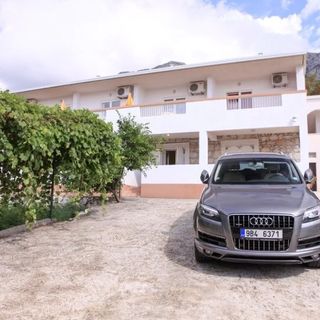 Apartments Duki Gradac (3)