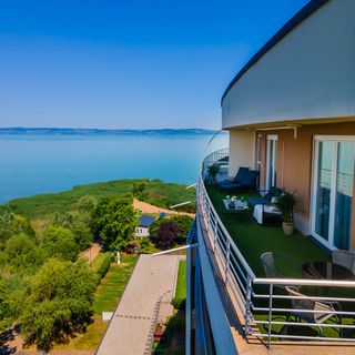 Club 218 Palazzo Wellness Apartman Siófok (2)