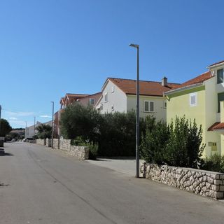 Apartmani Ivanov Novalja (5)