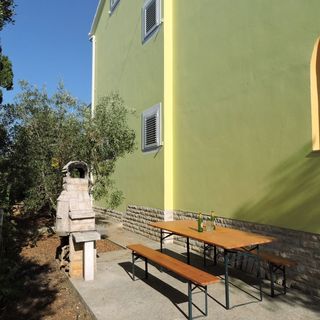 Apartmani Ivanov Novalja (4)