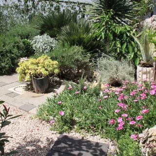 Apartmanok Parkolóhellyel Njivice, Krk - 16244 Njivice (2)