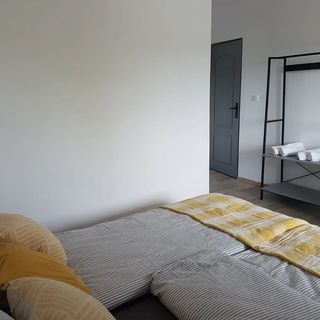 Theia's Garden Livezile (2)