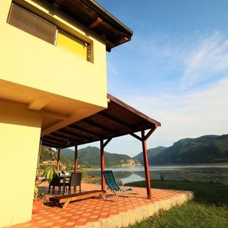 Casa Pepa Berzasca (3)