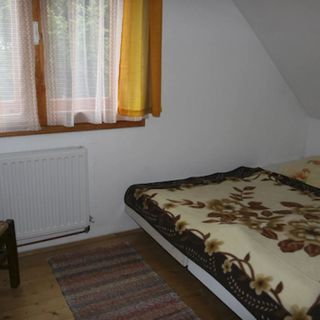 Casa Arama Neagră Izvoru Mureșului (4)