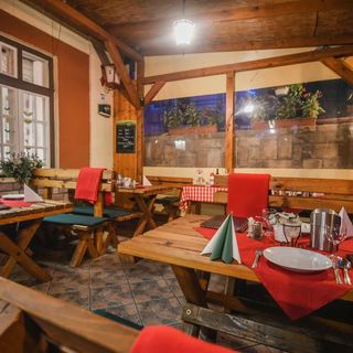 Fekete Ló Étterem és Panzió Eger (4)