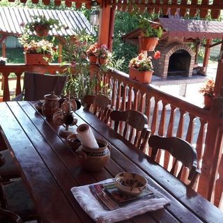 Casa Dana Hațeg (5)