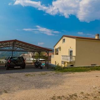 Kuca Ujdenica Grizane Kostelj (3)