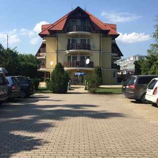 Hunor Köztársaság Apartman Balatonlelle (3)
