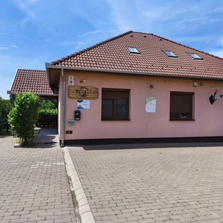 Vár-Liget Vendégház Kisnána (2)