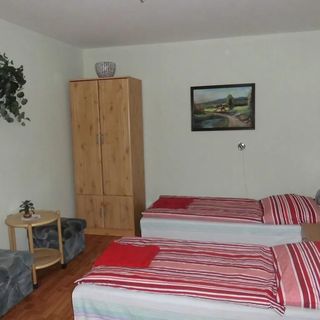 Fenyves Apartman Sárospatak (2)