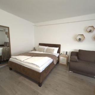Happy Room Apartman Eger (4)