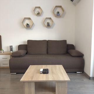 Happy Room Apartman Eger (5)