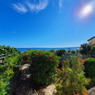 Sea & Garden Apartments Vir (4)