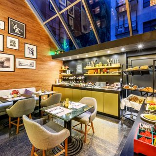 Ambra Hotel Budapest (2)