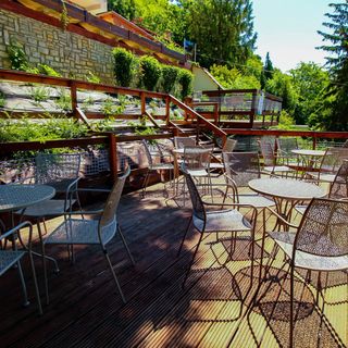 Xendala Panzió**** Balatonakarattya (4)