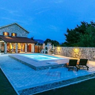 Villa Castra Drivenik (4)