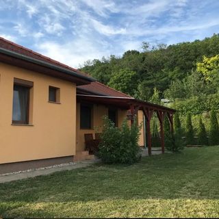 Panoráma Apartman Ház Pannonhalma (2)