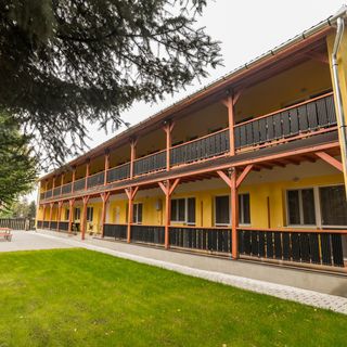 Polaris Resort Apartmanház Zsóry-fürdő Mezőkövesd (3)